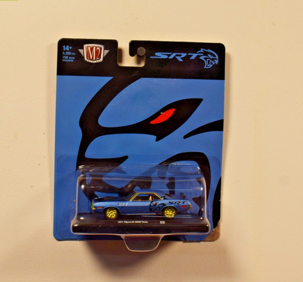 M2 Machines SRT 1971 Plymouth HEMI Cuda Chase Die-cast 1:64 Scale